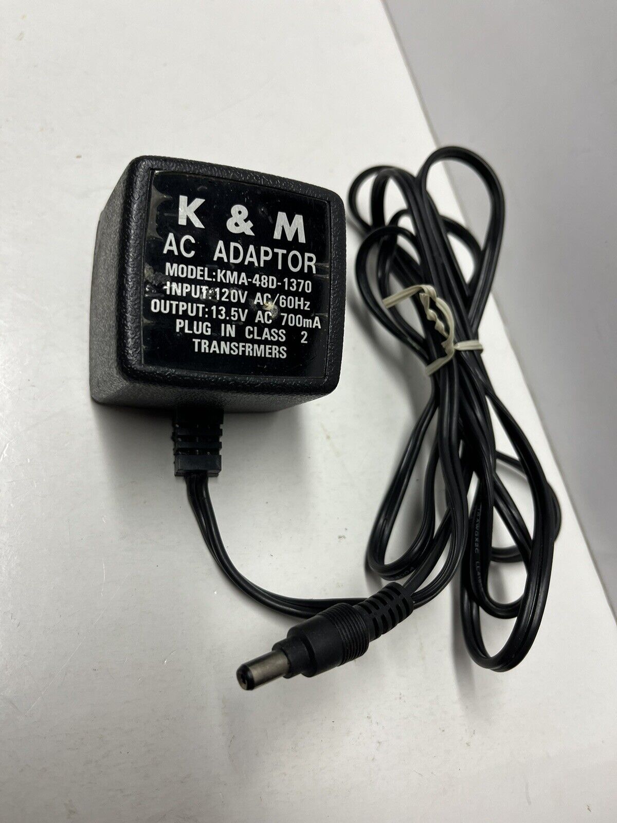 *Brand NEW* 700mA AC DC ADAPTER K & M AC Adaptor KMA-48D-1370 13.5V AC POWER SUPPLY